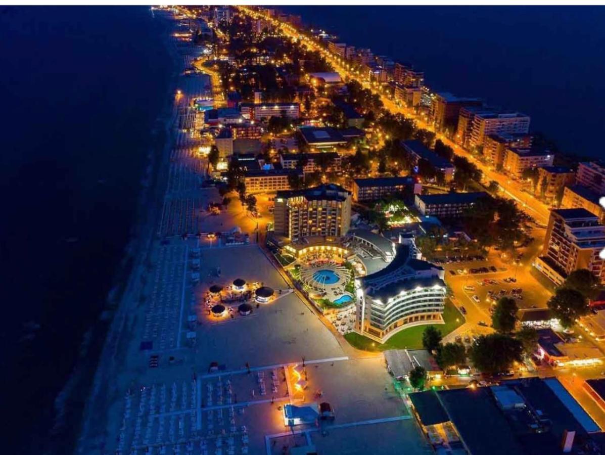 Mamaia Central Studios Eksteriør bilde